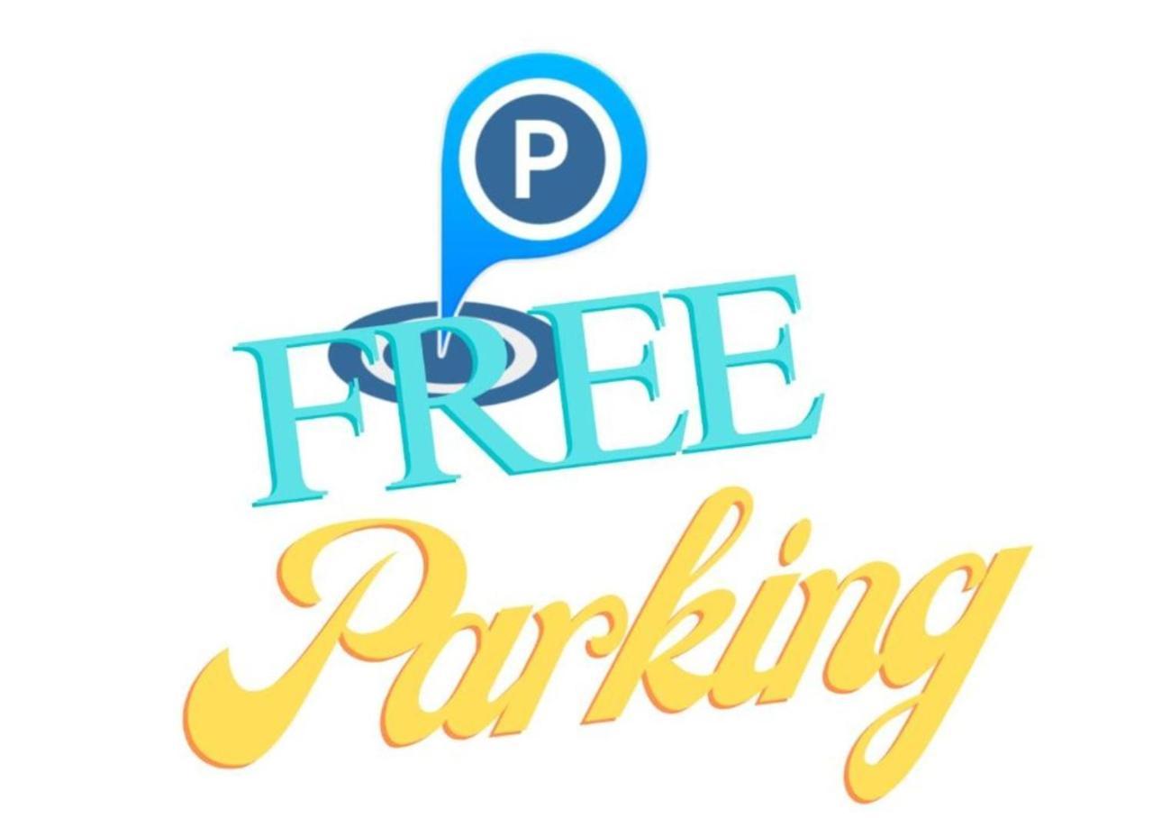Triple A - 3 Squares - Free Parking! Atenas Exterior foto